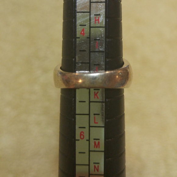 Chuck Clemency Sterling silver peridot daisy ring - Picture 3 of 7